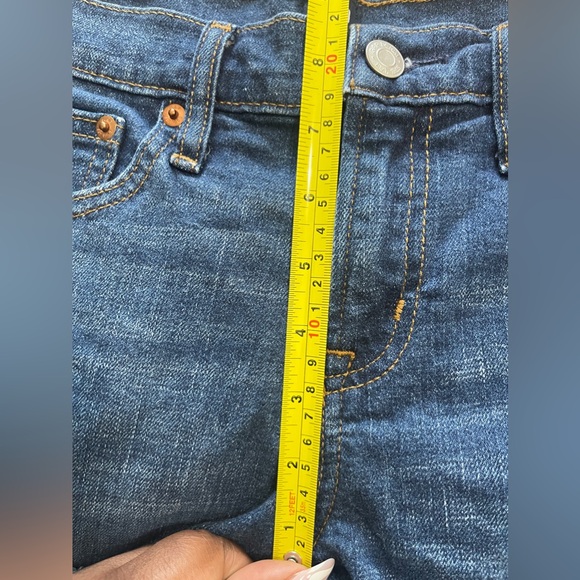 GAP Womens Jean Shorts Size 26 Blue 3" Short Dark Wash Cut Off Denim - Picture 10 of 11